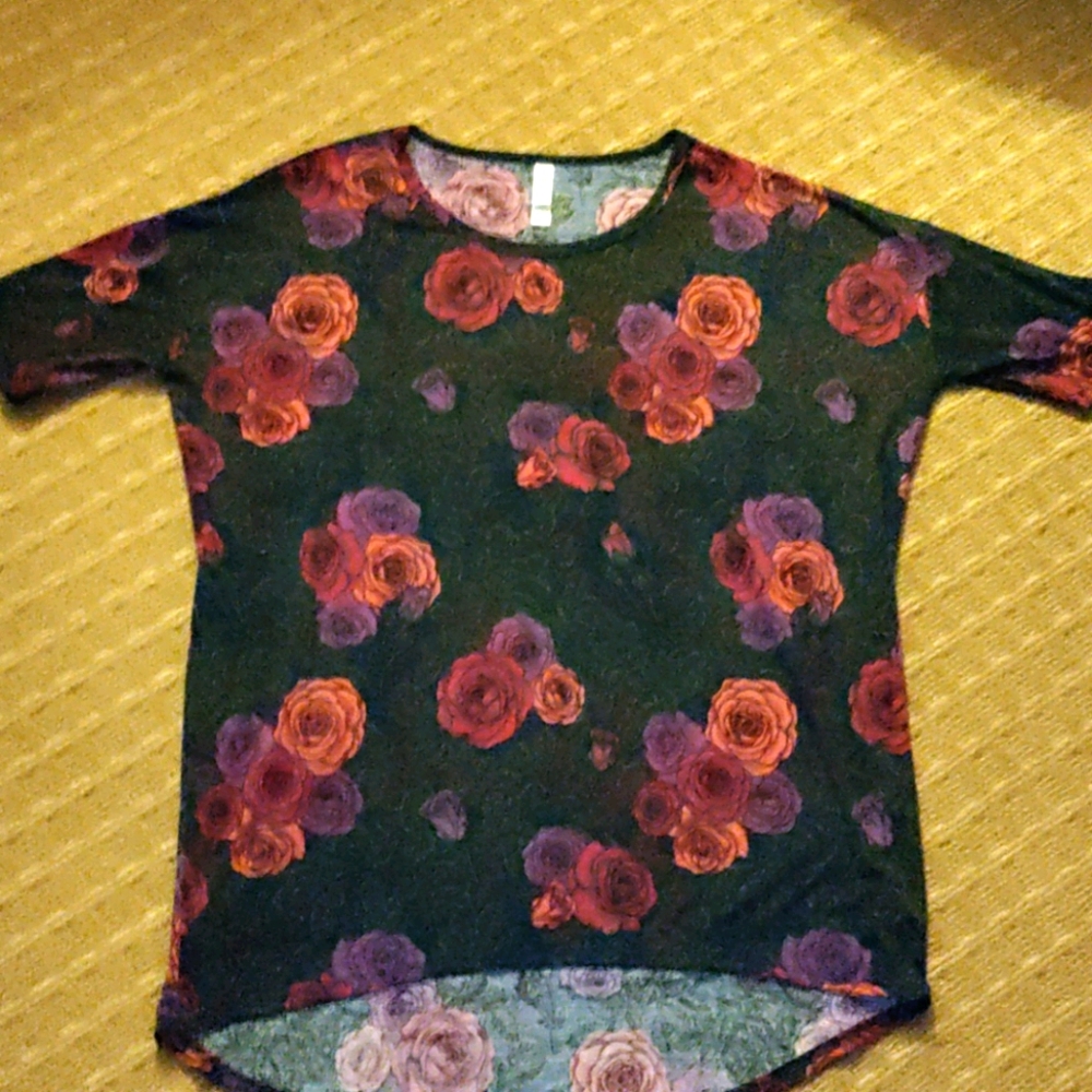 Large LulaRoe Irma